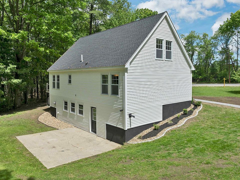 1st image of 260 Center Hill Road