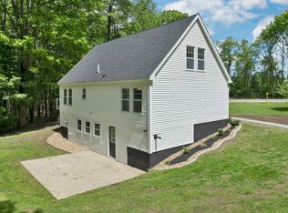 260 Center Hill Rd, Epsom, NH 03234