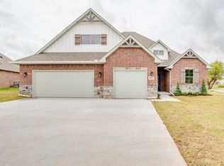 4819 Sawgrass Ln, Enid, OK 73703