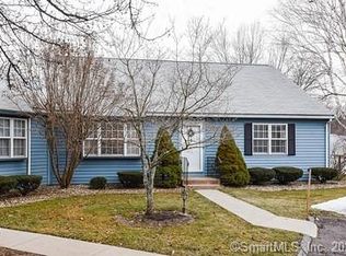 15 Canborne Way UNIT 15, Suffield, CT 06078