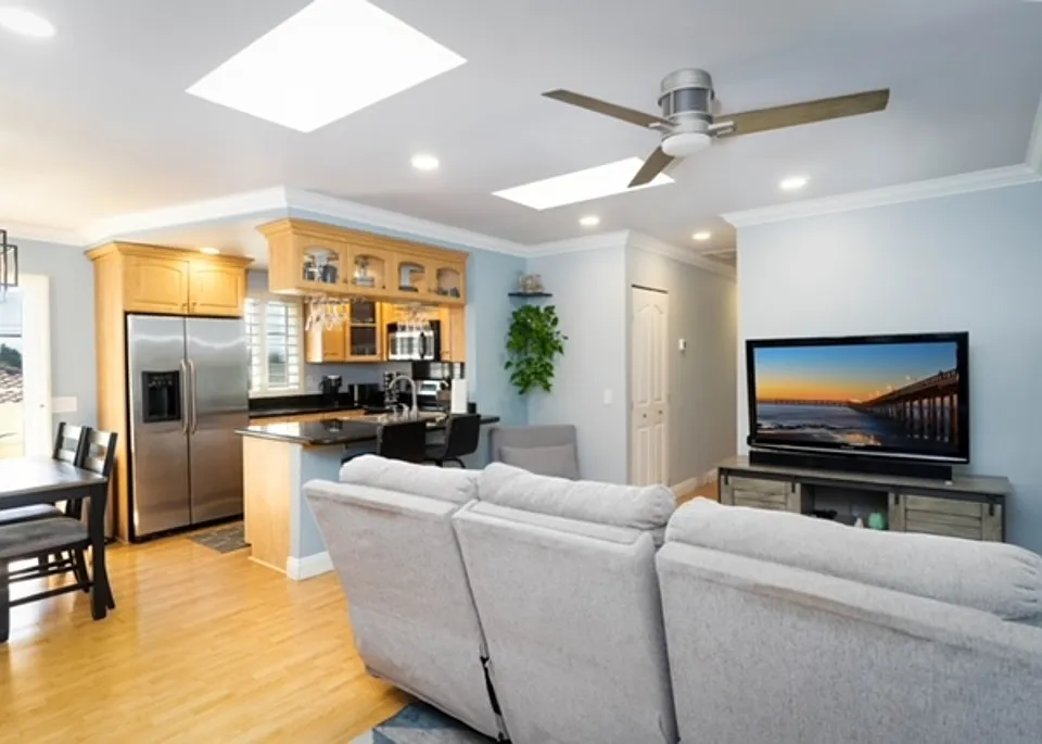 4411 Wilson Ave #7