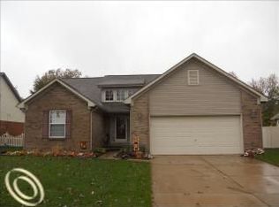 20842 Prairie Creek Blvd, Brownstown, MI 48183