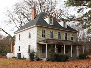 179 Cedar Ln, North, VA 23128