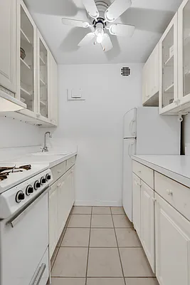 Sold by Corcoran | media 3