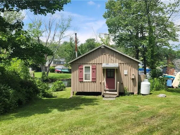 21 Breguet Road, Goshen, CT 06756