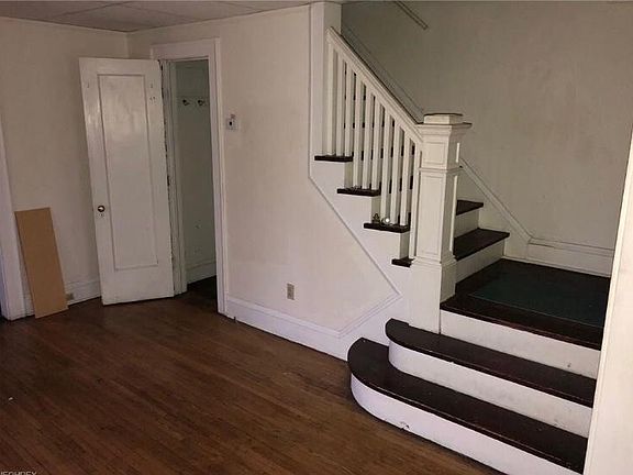 4th image of 3254 West Blvd #2