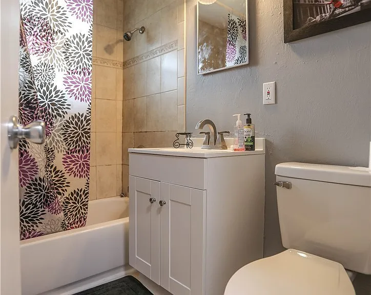 2406 Linhart Ave — Photo 11