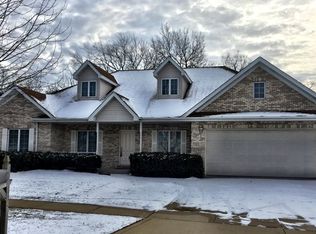 302 Sherlock St, Frankfort, IL 60423