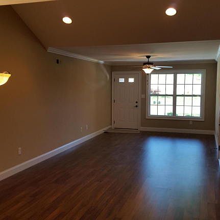 5th image of 2752 Waters Place Dr