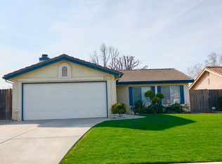 5311 Summer Cypress Dr, Bakersfield, CA 93313