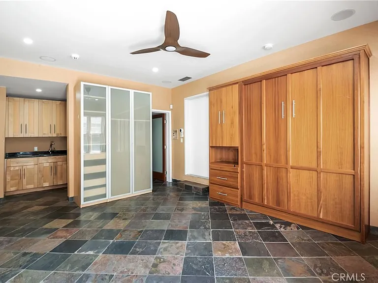 3316 Crest Dr — Photo 20