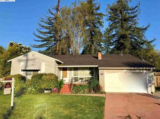 19157 Almond Rd, Castro Valley, CA 94546