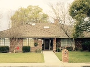 317 Montclair St, Bakersfield, CA 93309