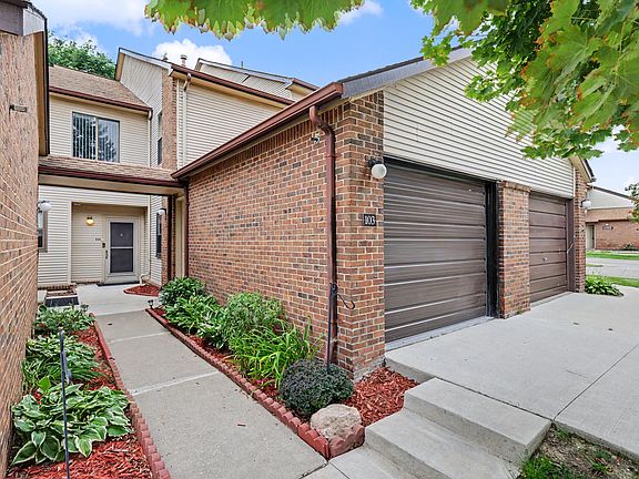 3rd image of 6600 Ridgefield Cir
