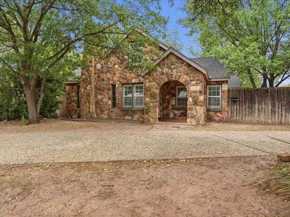 2702 20th St, Lubbock, TX 79410