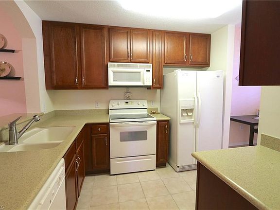 5th image of 6824 Sterling Greens Pl #3305