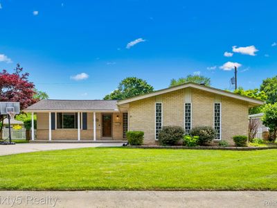 15615 S Midway Ave, Allen Park, MI, 48101