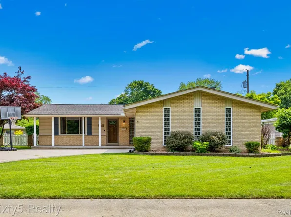 15615 S Midway Ave, Allen Park, MI 48101