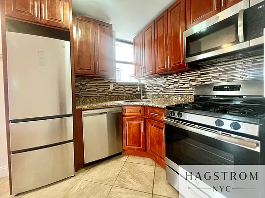 Rented by Hagstrom Management Inc | media 9