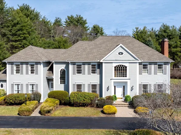 7 Whitman Pond Road, Simsbury, CT 06070