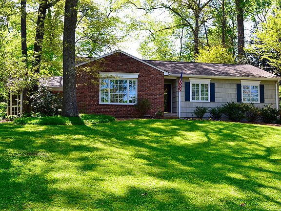 2nd image of 6824 Glenbrook Dr