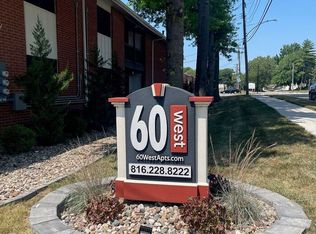 6049 Barton St, Shawnee, KS 66203