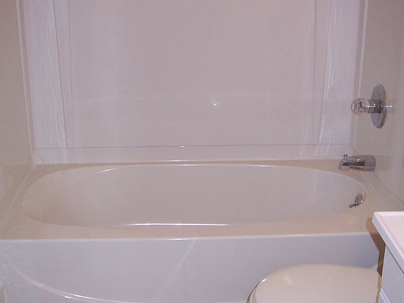 Total new bath w/ceramic flo