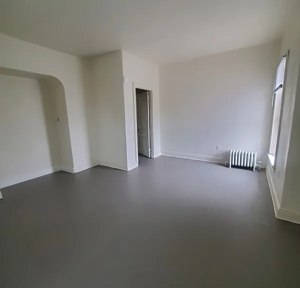 712 W King St #2 — Photo 5