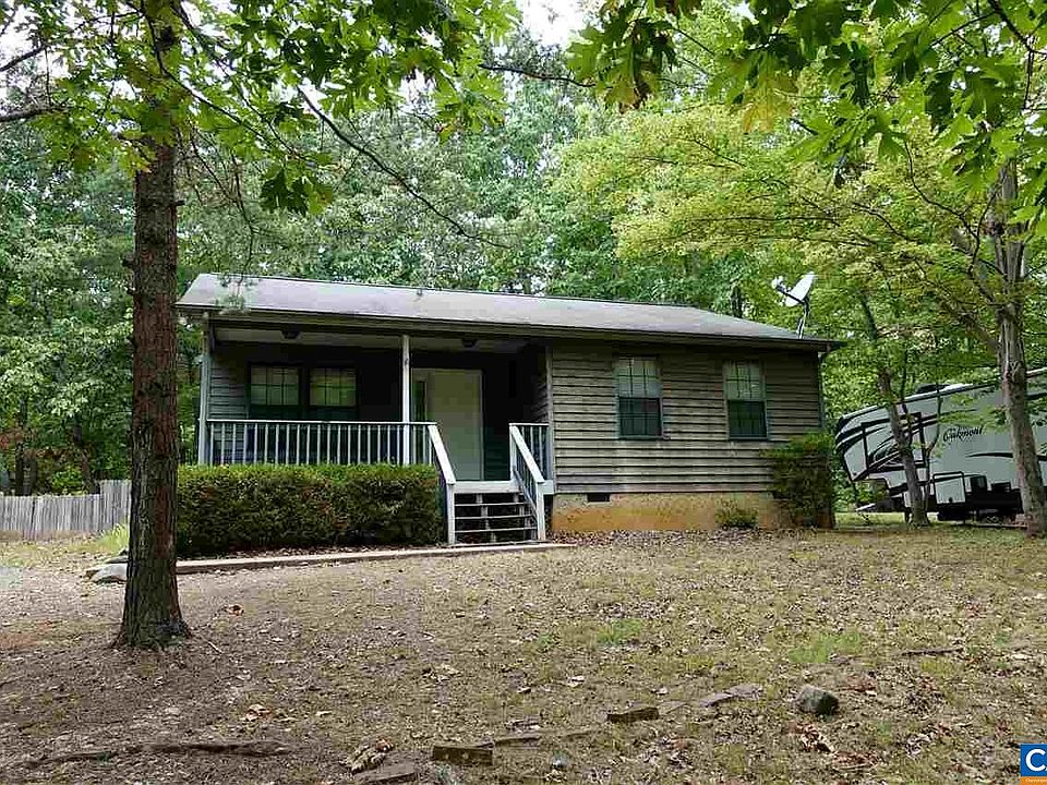 1st image of 381 Jefferson Dr