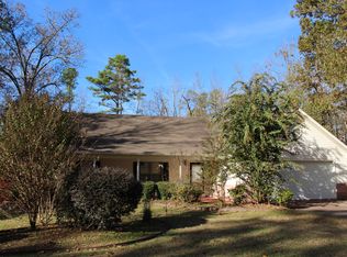 132 Stonebriar Dr, Hot Springs, AR 71913