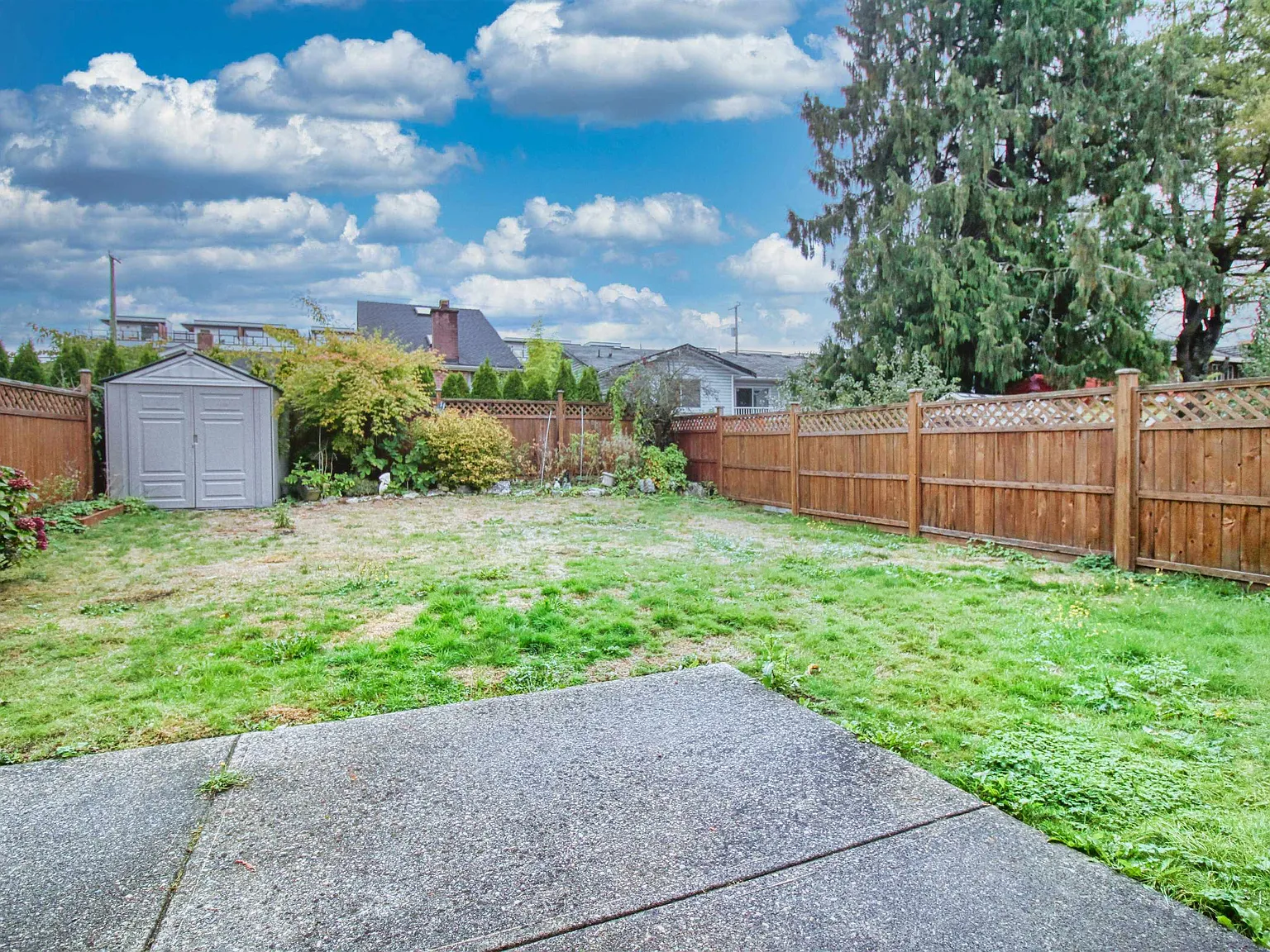 4 bed, 2081 sqft, $3,500 — Photo 3