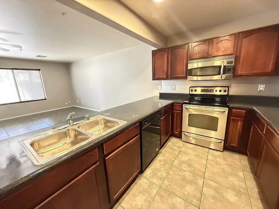 16015 N 30th St #123-1