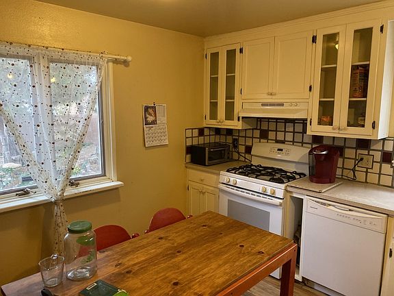 2nd image of 2092 Calle Contento