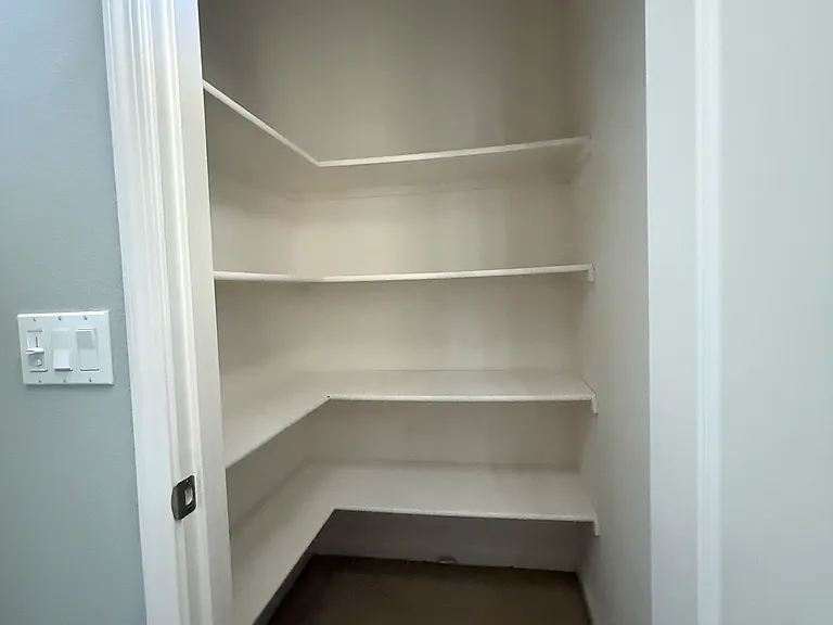 3451 Cydonia Ct — Photo 17
