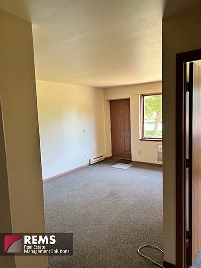 2nd image of 503 7th St #8