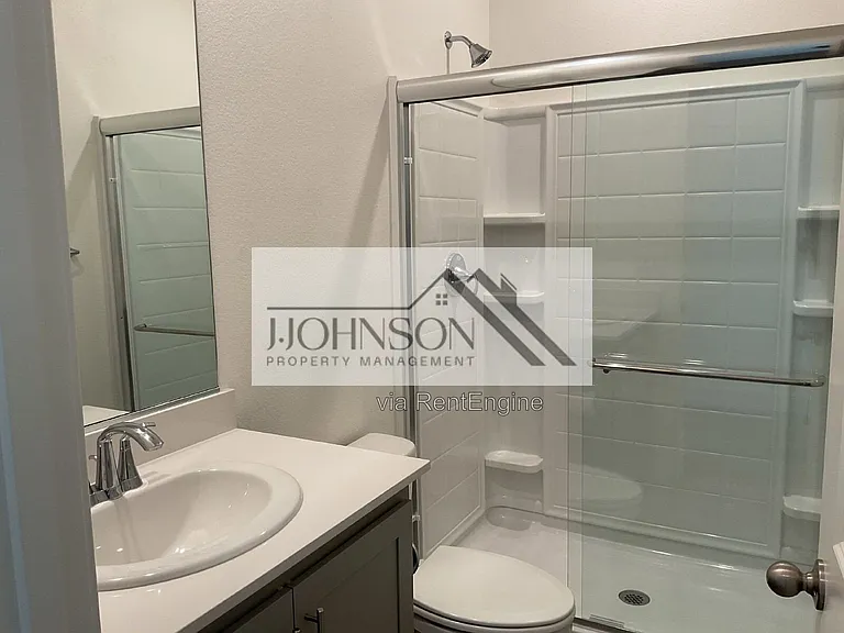 1160 Richardson Rd — Photo 11