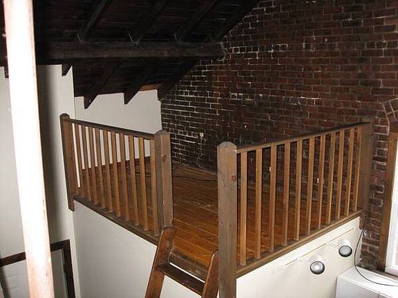 Artist's nook