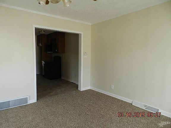 5th image of 210 W Mulberry St