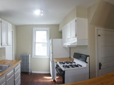 425 36th St E, Minneapolis, MN, 55408