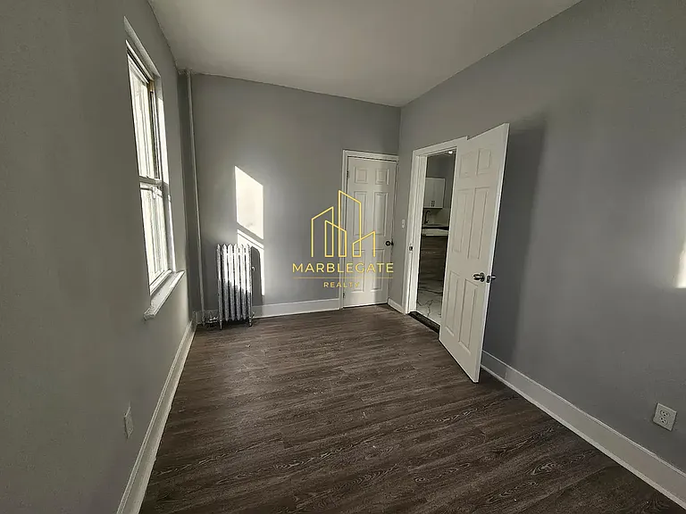 1034 S Orange Ave #11 — Photo 5