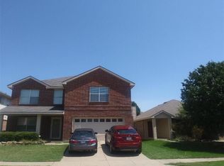2137 Laughlin Rd, Fort Worth, TX 76177