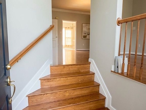 2nd image of 3318 Broker Ln