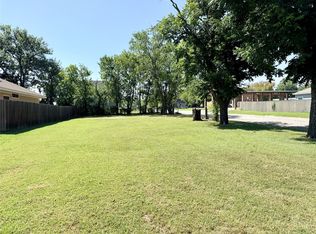 1301 E 6th Ave, Corsicana, TX 75110