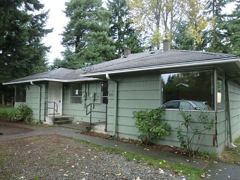 1st image of 19303 64th Ave W