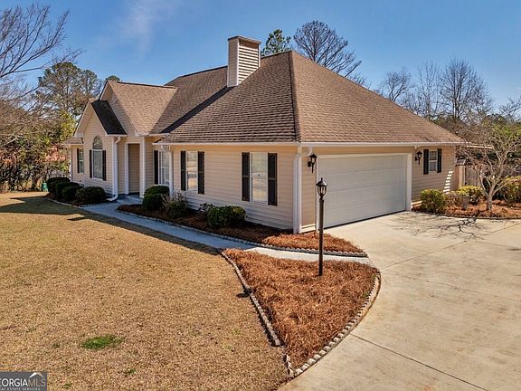 5th image of 104 Ellison Ln