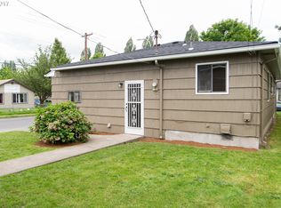 2052 Alabama St, Longview, WA 98632