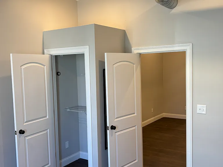 117 S Main St #2E — Photo 5