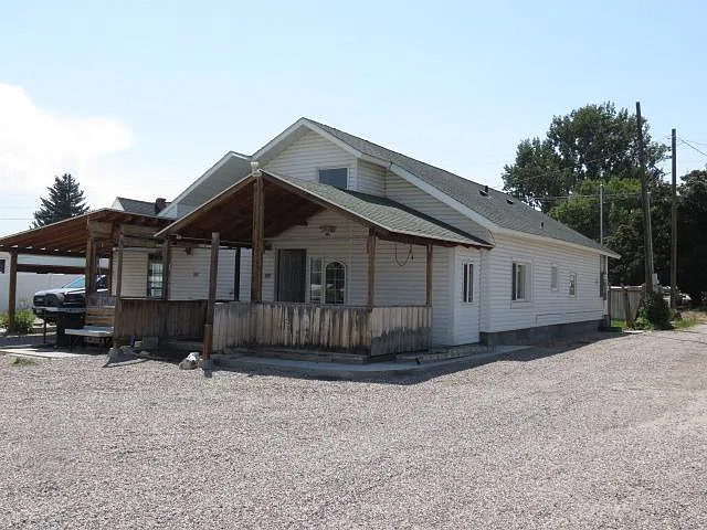 13488 N Yellowstone Hwy — Photo 1