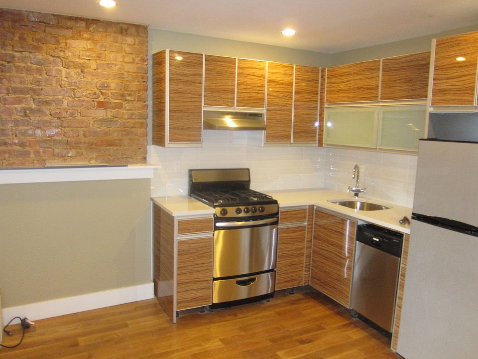 1st image of 298 Gates Ave #4A