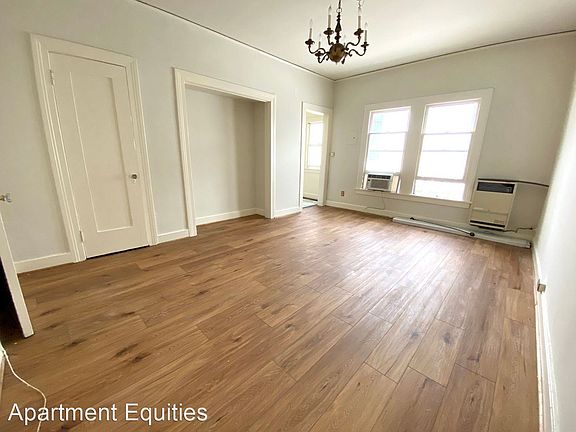 4th image of 1930 Whitley Ave #11766486